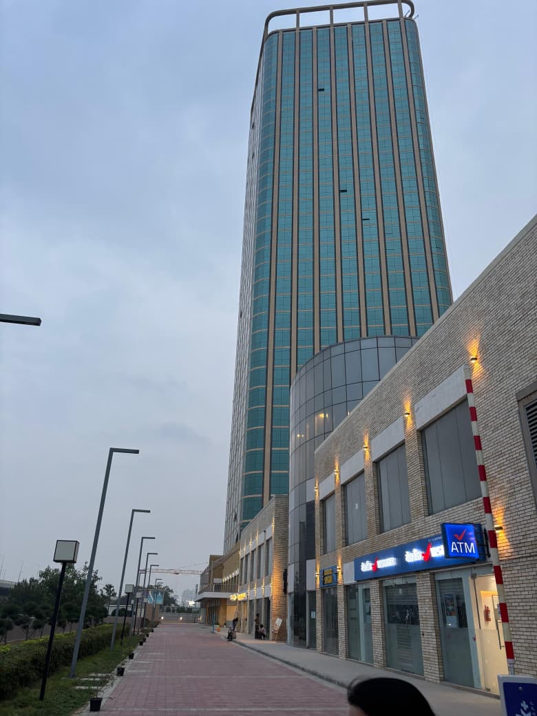 Street-side Area View